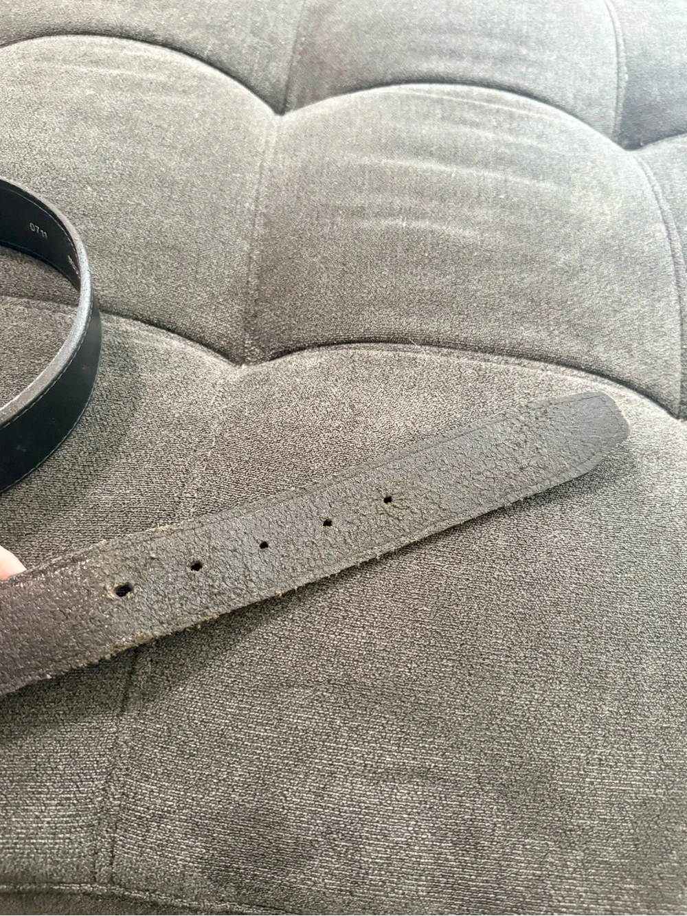 Fossil Black Leather Men’s Belt with Brushed Metal Buckle
